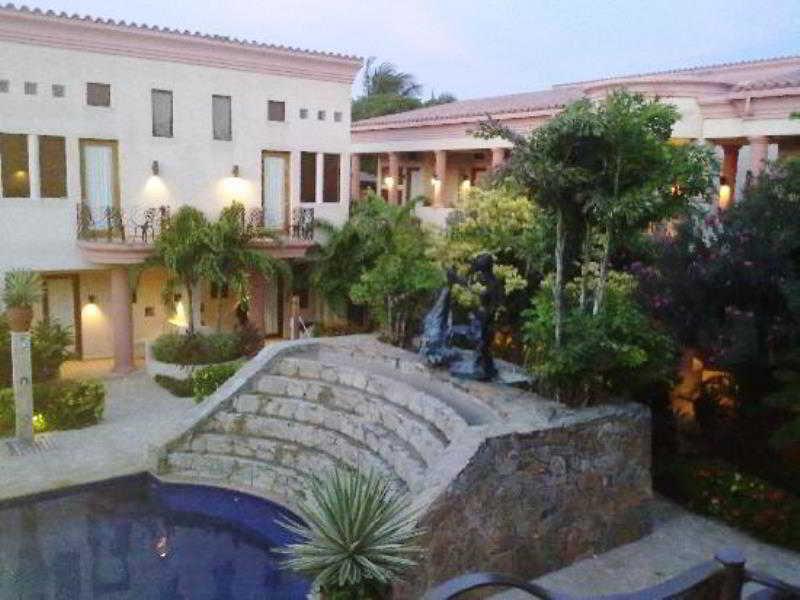 Las Sirenas Hotel And Condos West Bay Luaran gambar