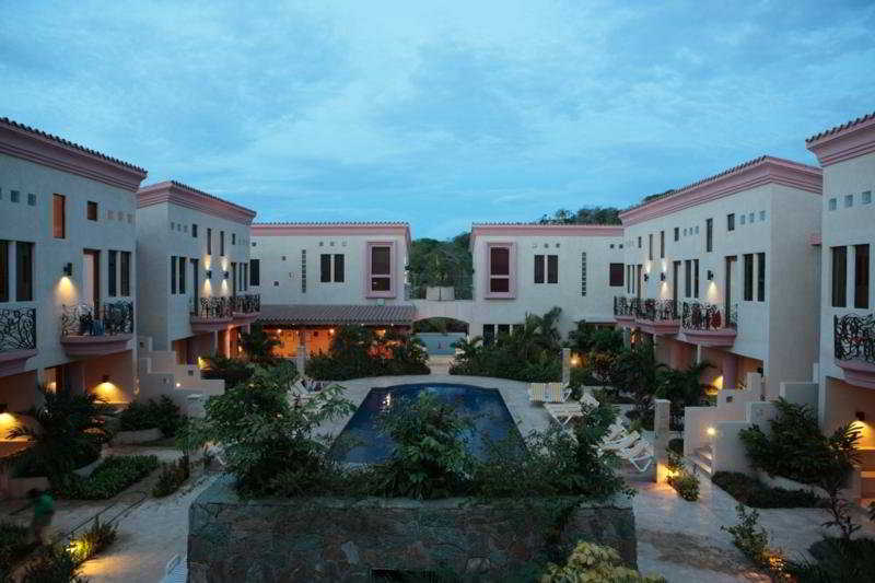 Las Sirenas Hotel And Condos West Bay Luaran gambar