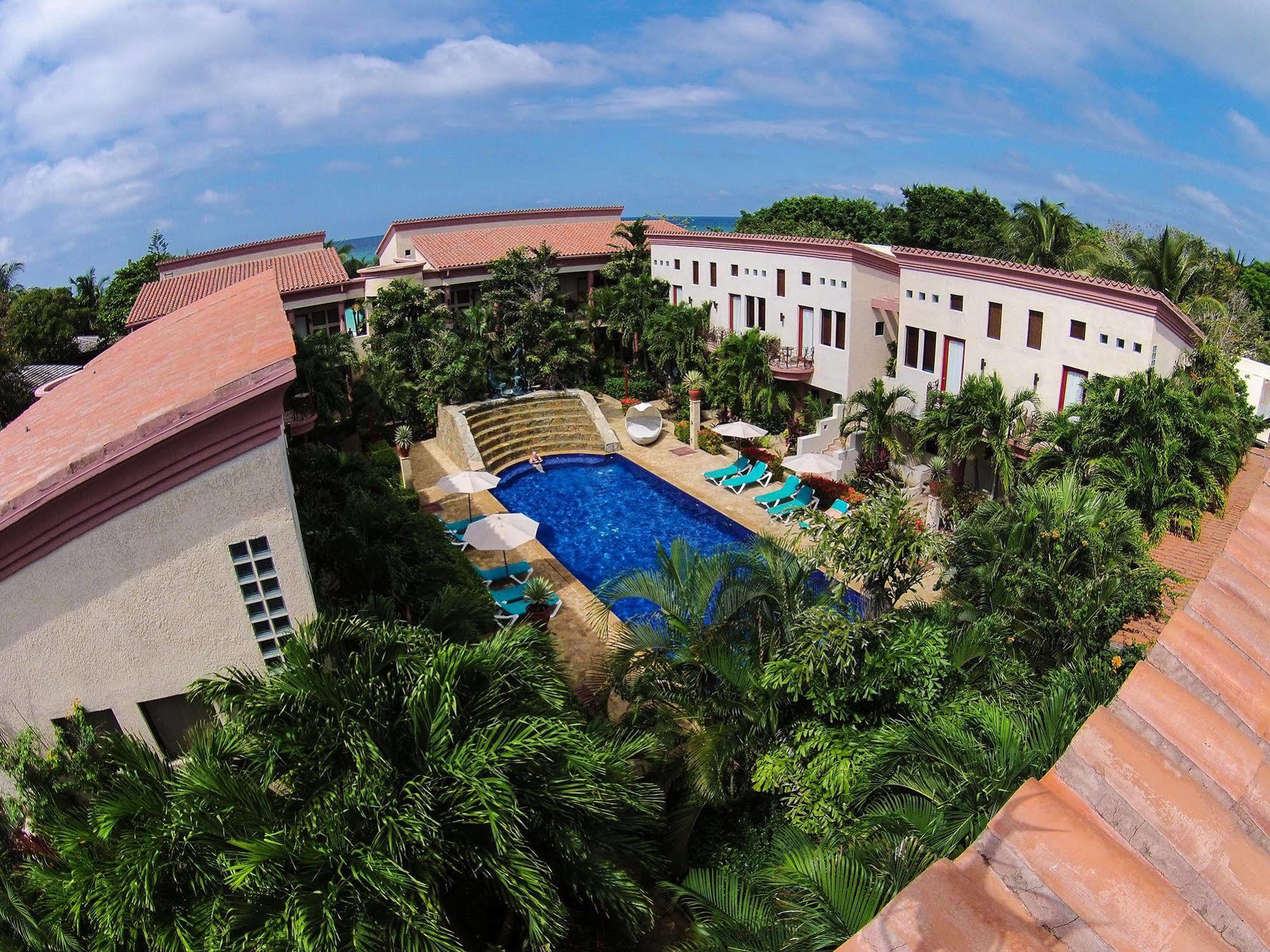 Las Sirenas Hotel And Condos West Bay Luaran gambar